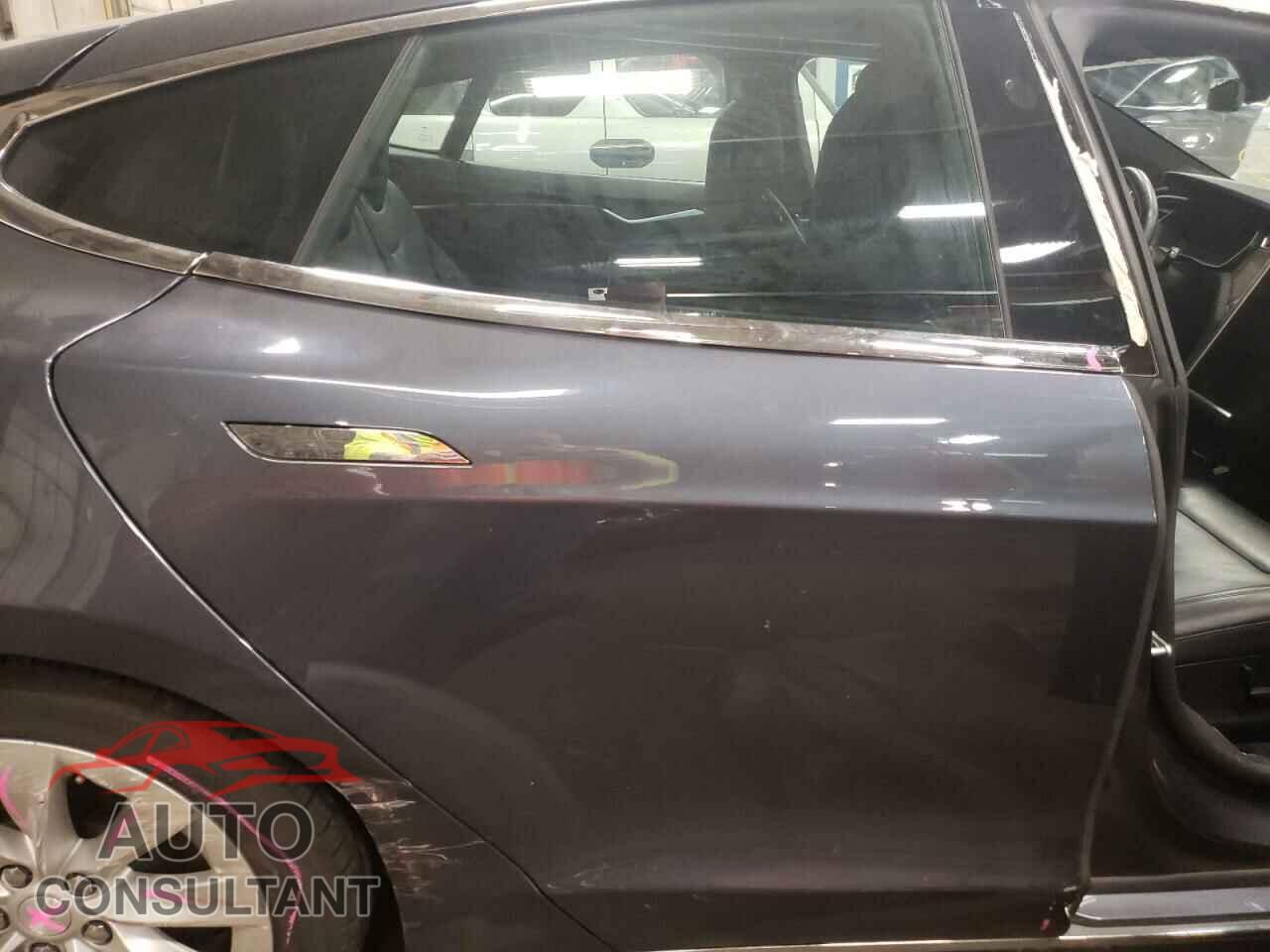TESLA MODEL S 2017 - 5YJSA1E20HF192555