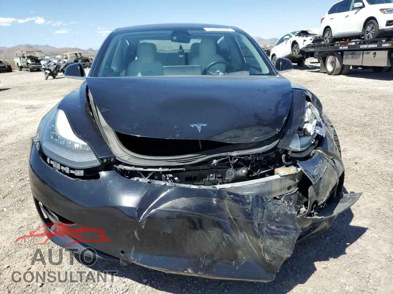 TESLA MODEL 3 2018 - 5YJ3E1EB3JF100336