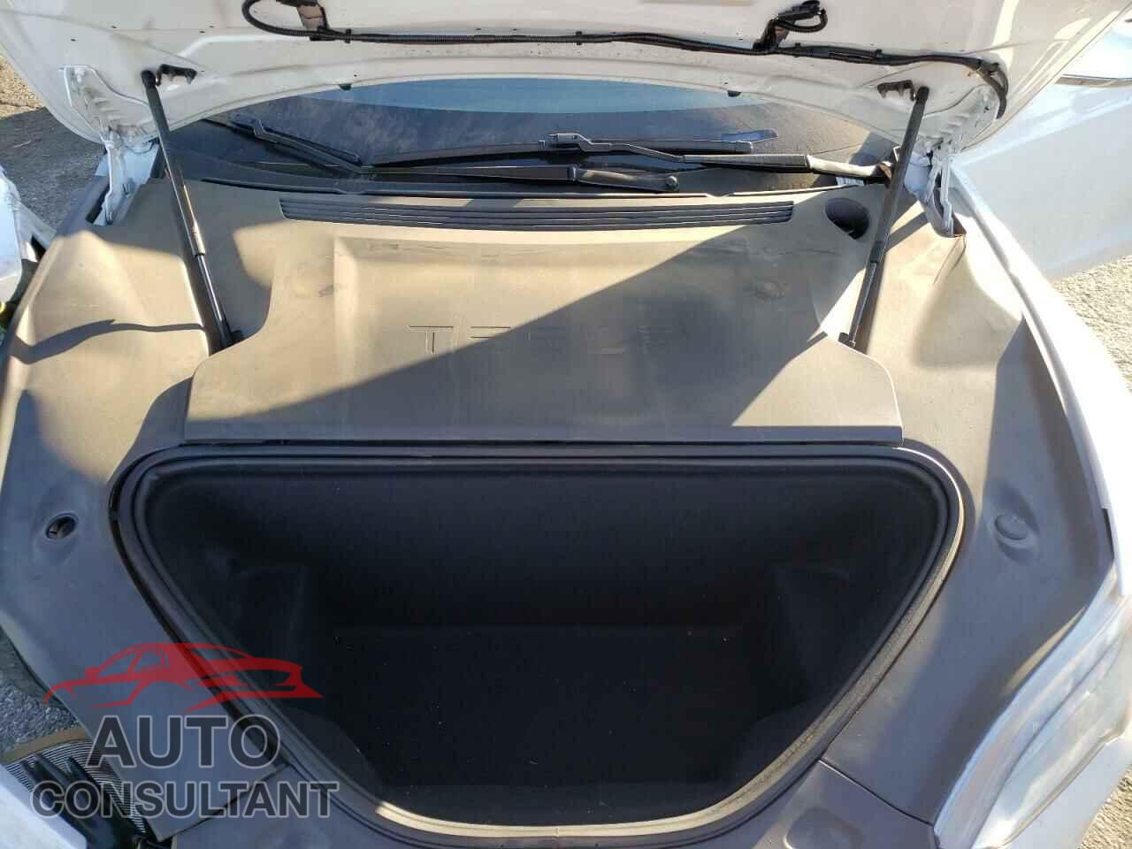 TESLA MODEL S 2020 - 5YJSA1E29LF391371