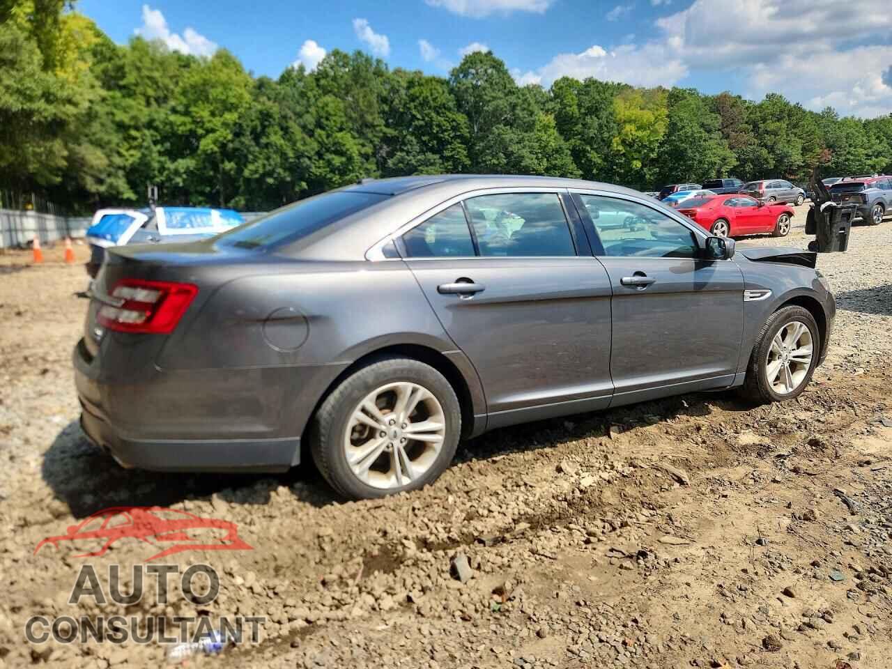 FORD TAURUS 2017 - 1FAHP2E80HG133598