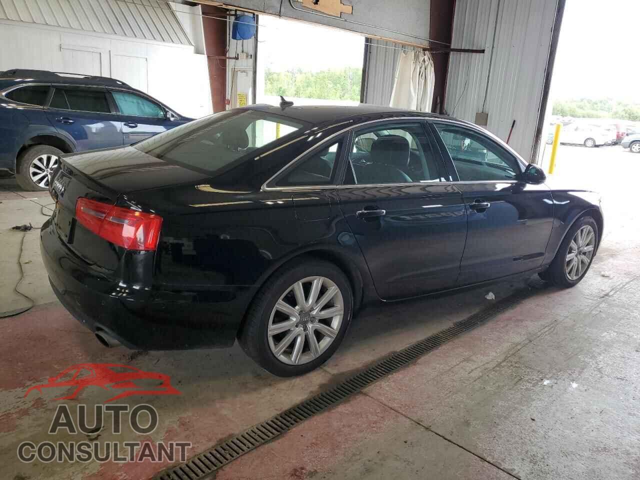 AUDI A6 2013 - WAUGFAFC3DN044987