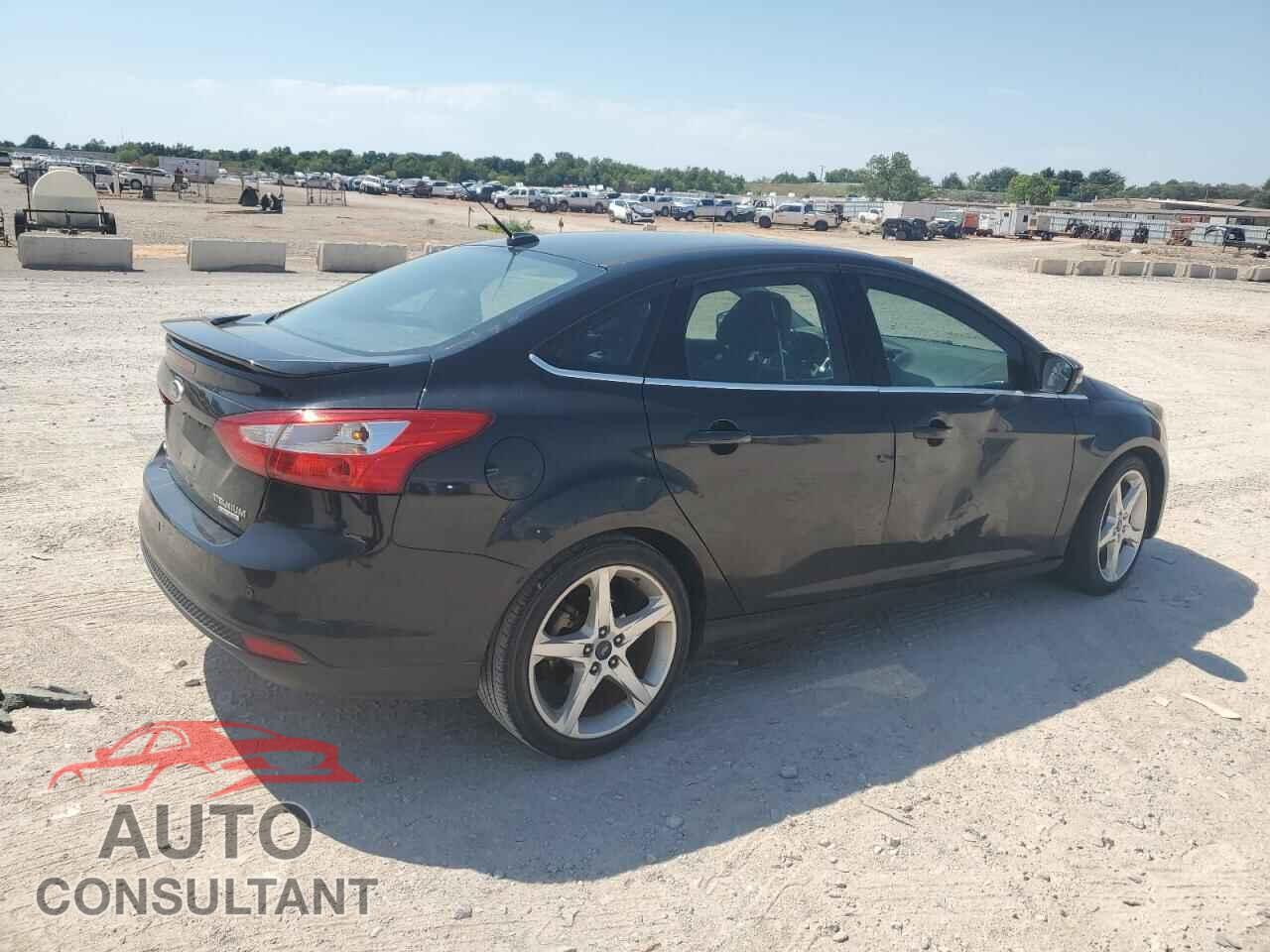 FORD FOCUS 2013 - 1FADP3J27DL244365