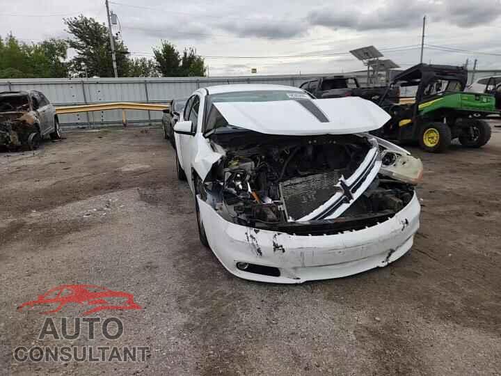 DODGE AVENGER 2013 - 1C3CDZCB5DN519996