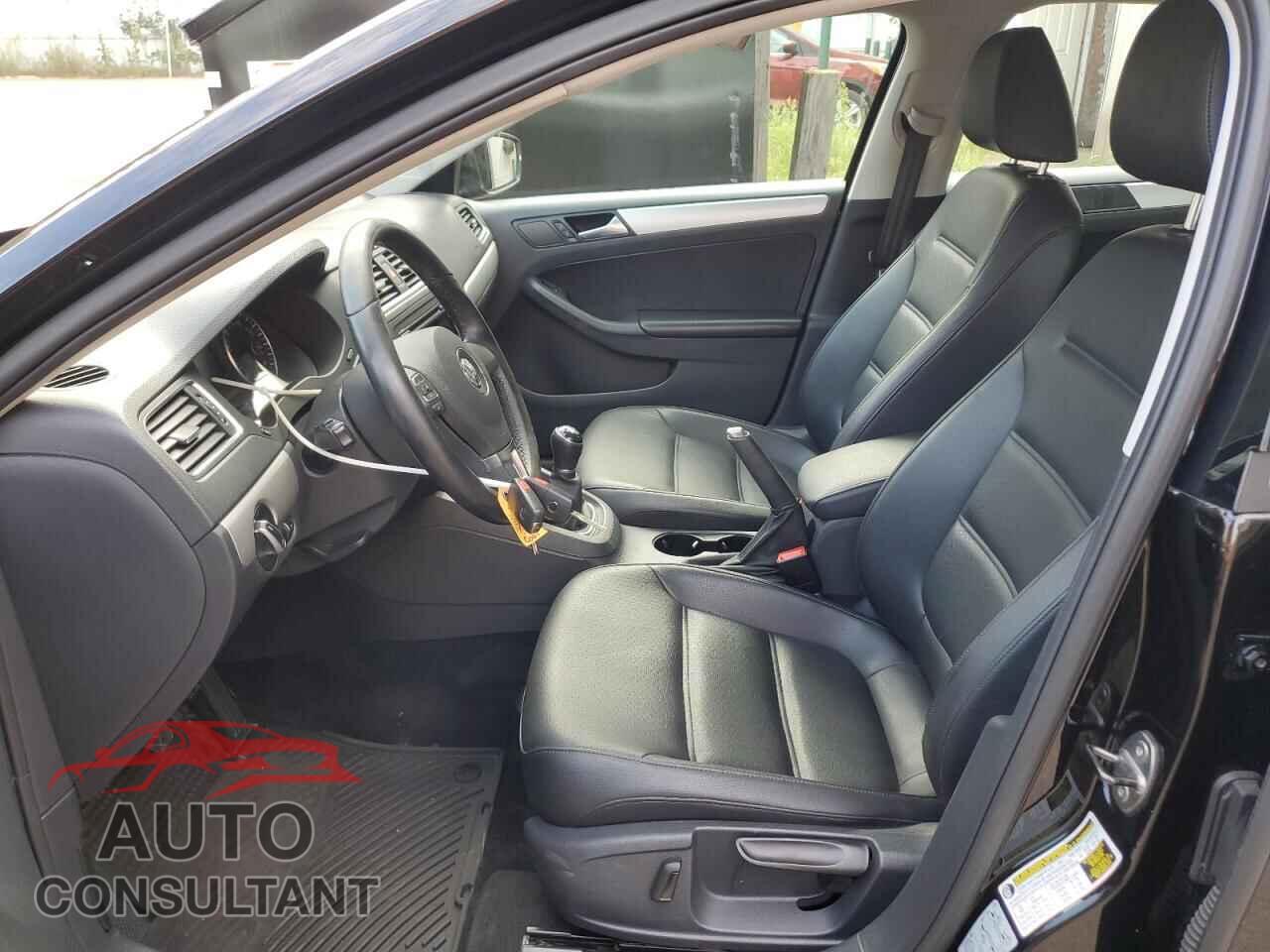VOLKSWAGEN JETTA 2014 - 3VWB07AJ7EM331992