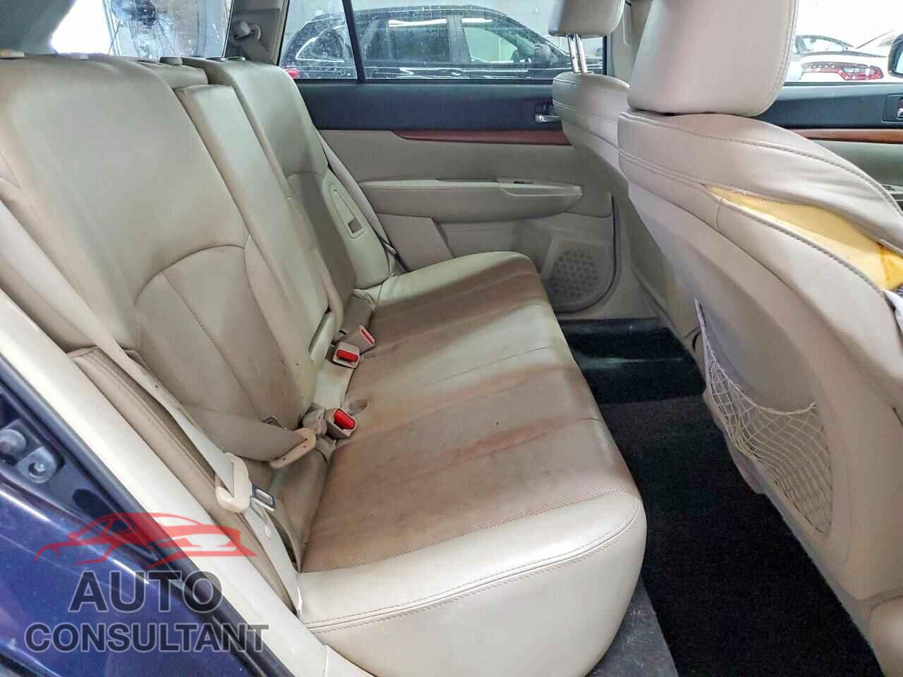 SUBARU OUTBACK 2013 - 4S4BRBJC8D3244949