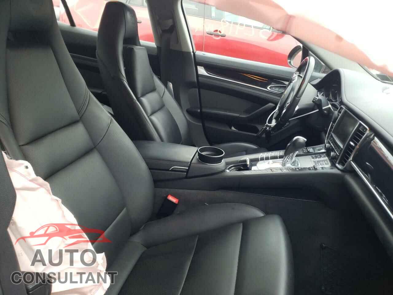 PORSCHE PANAMERA 2016 - WP0AA2A76GL007648