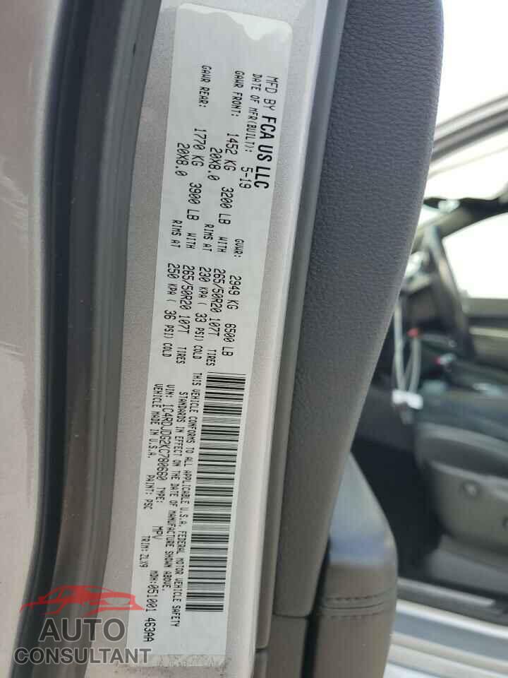 DODGE DURANGO 2019 - 1C4RDJDG2KC780660