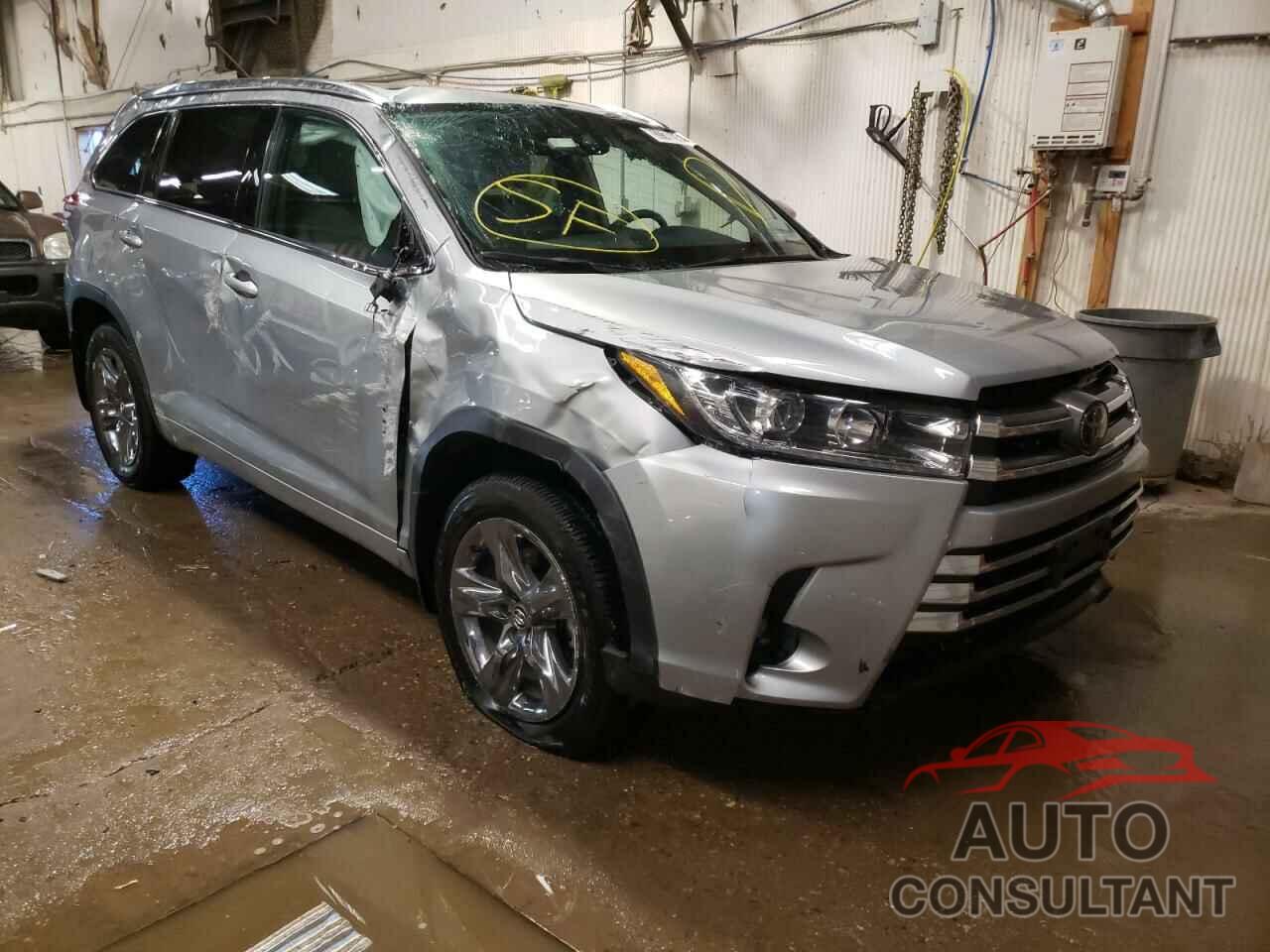 TOYOTA HIGHLANDER 2019 - 5TDDZRFH2KS954077