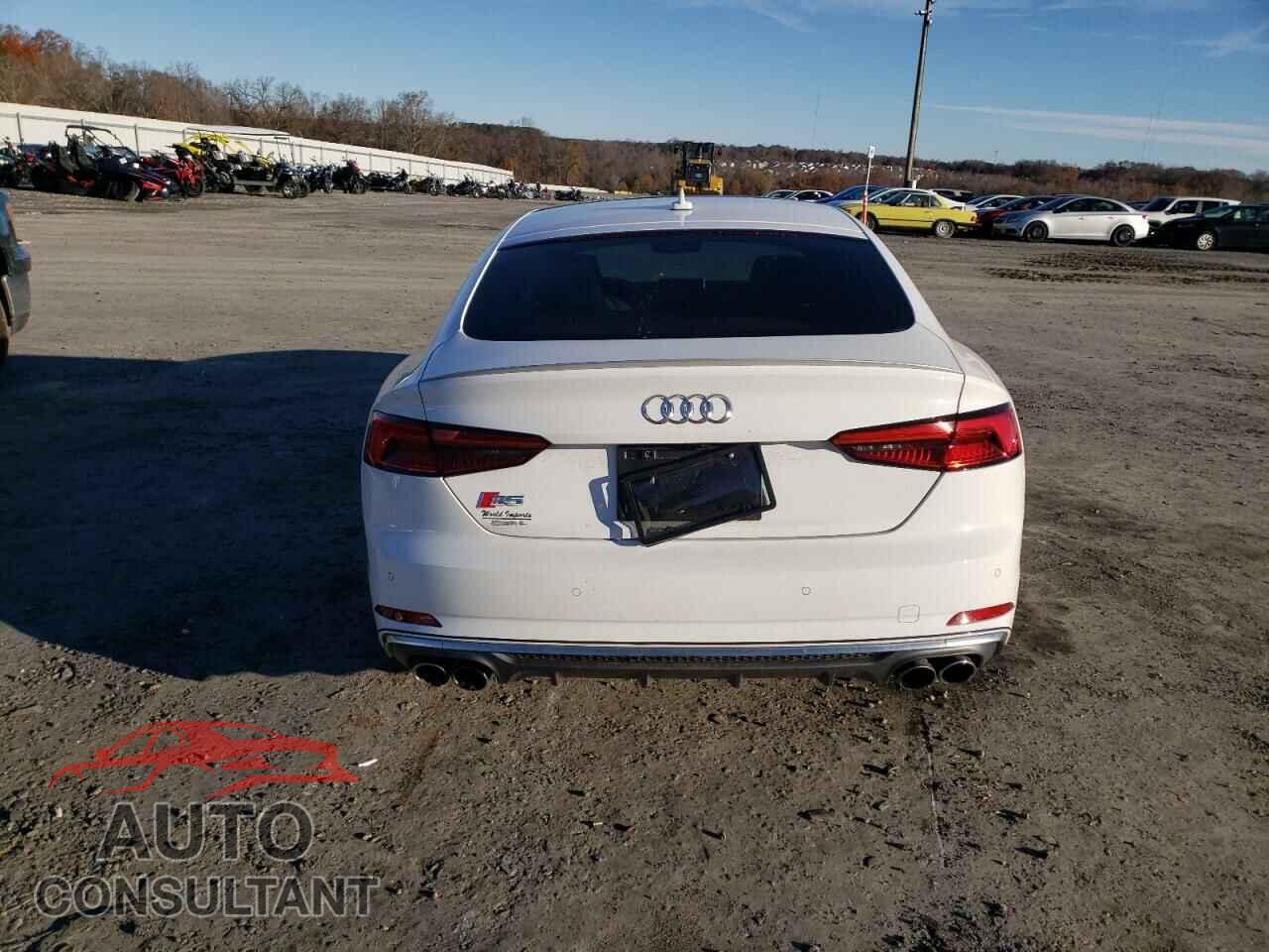 AUDI S5/RS5 2018 - WAUC4CF50JA007710