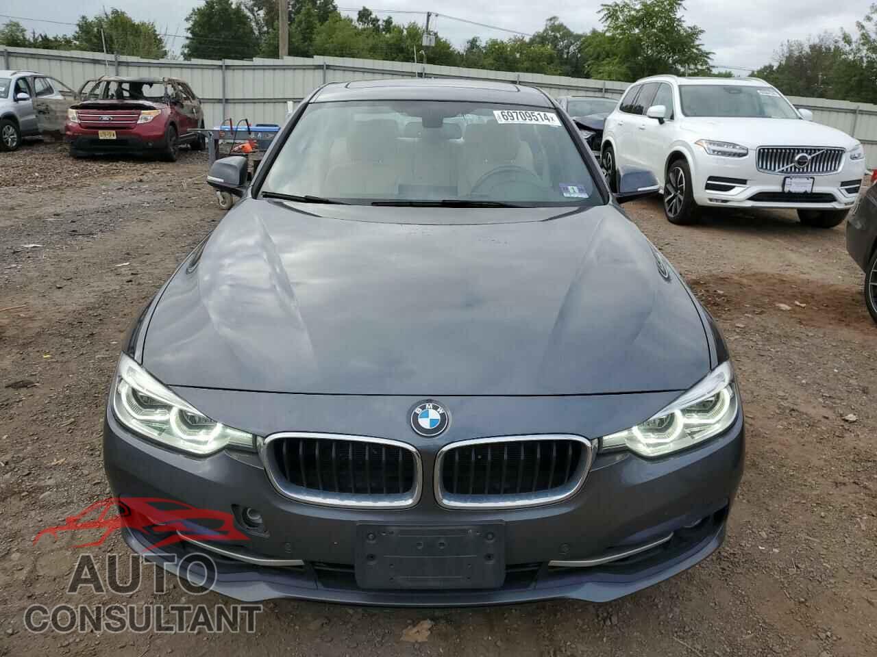 BMW 3 SERIES 2017 - WBA8D9C32HA011733