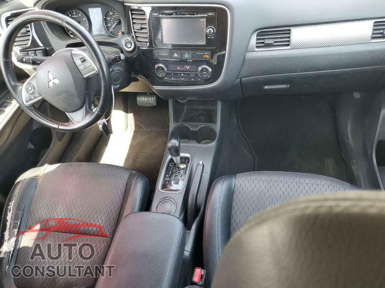 MITSUBISHI OUTLANDER 2015 - JA4AD3A31FZ006309