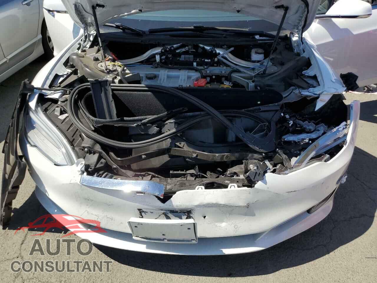 TESLA MODEL S 2021 - 5YJSA1E22MF426690