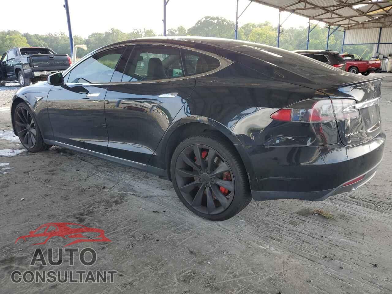 TESLA MODEL S 2013 - 5YJSA1DP5DFP07055
