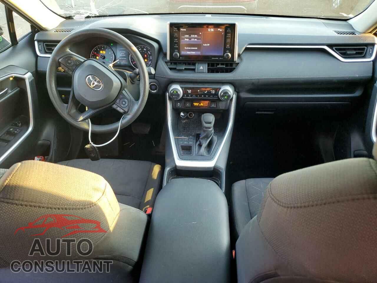 TOYOTA RAV4 2019 - JTMP1RFV2KD014867