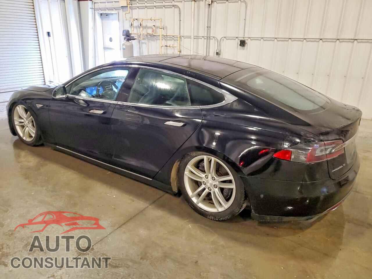 TESLA MODEL S 2015 - 5YJSA1H24FF086859