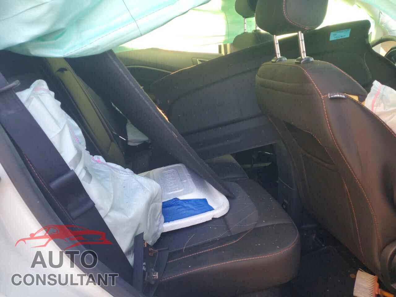 FORD ECOSPORT 2021 - MAJ6S3GL3MC431271