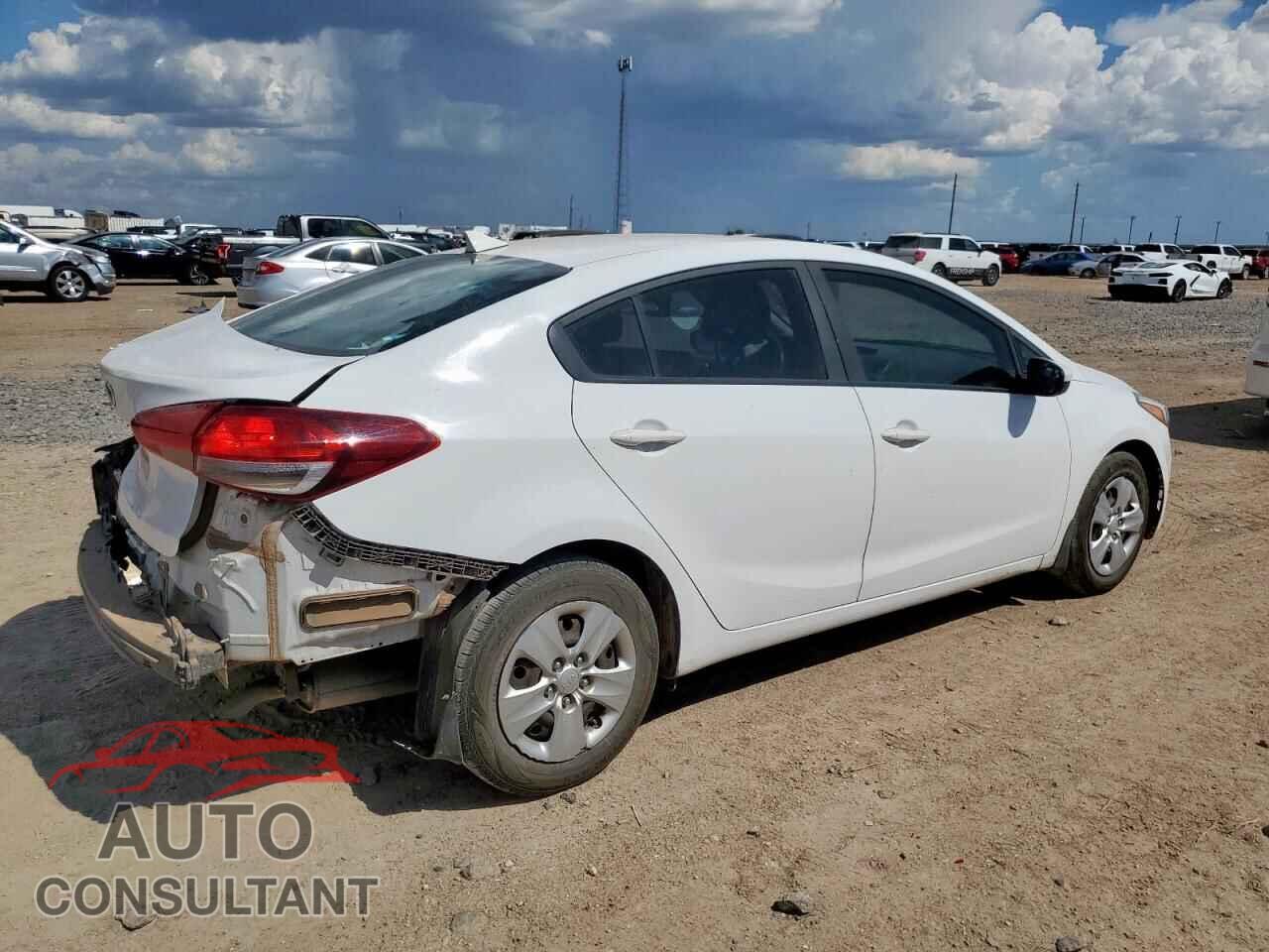 KIA FORTE 2017 - 3KPFK4A71HE012362