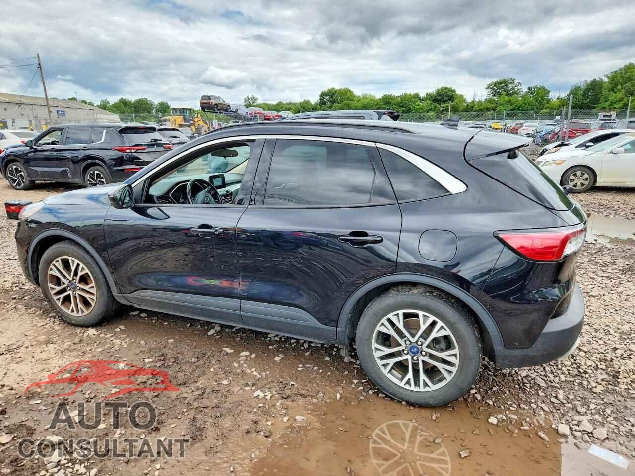 FORD ESCAPE 2020 - 1FMCU0H64LUA00781
