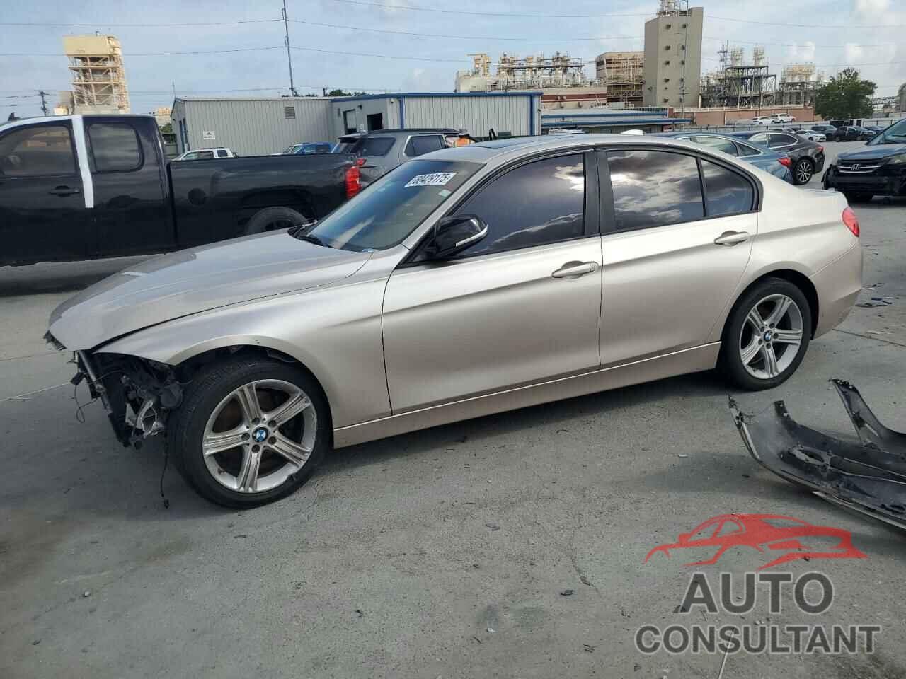 BMW 3 SERIES 2013 - WBA3B5C59DF595524