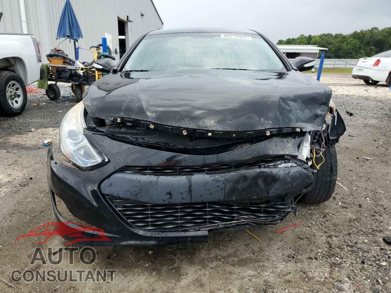 HYUNDAI SONATA 2015 - KMHEC4A47FA127901