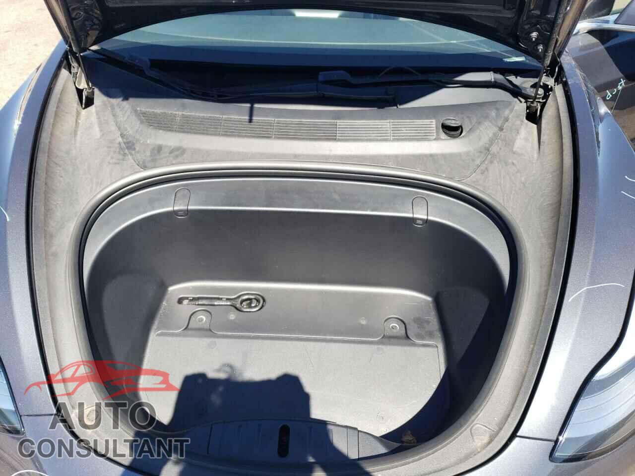 TESLA MODEL 3 2019 - 5YJ3E1EA3KF485664
