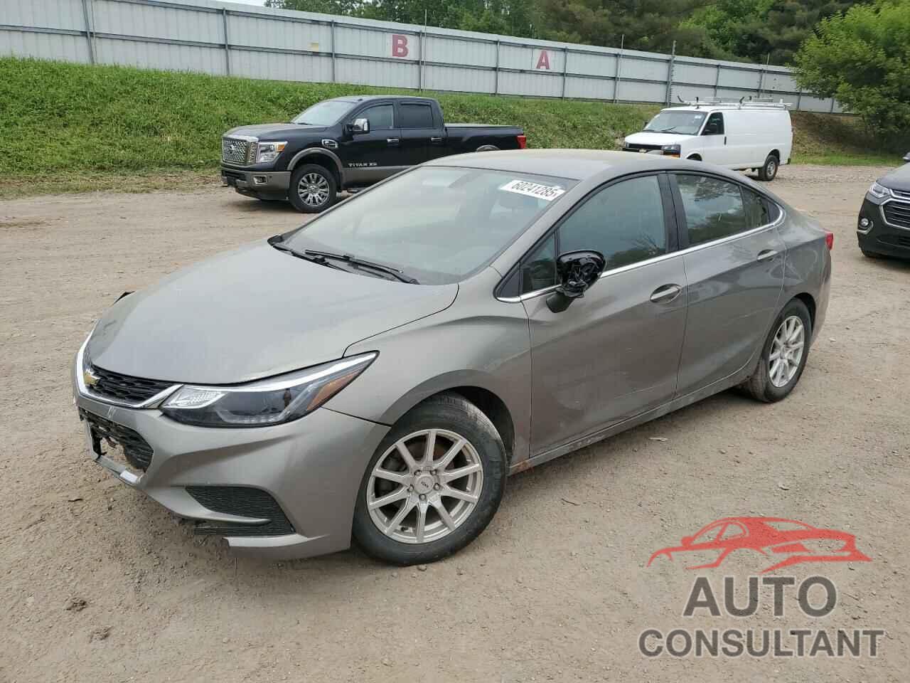CHEVROLET CRUZE 2017 - 1G1BE5SM4H7214900
