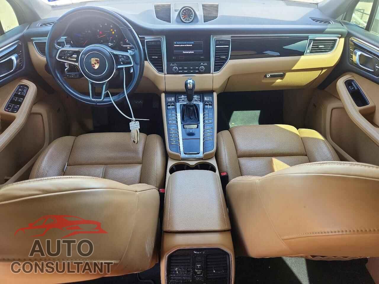 PORSCHE MACAN 2018 - WP1AA2A56JLB12811