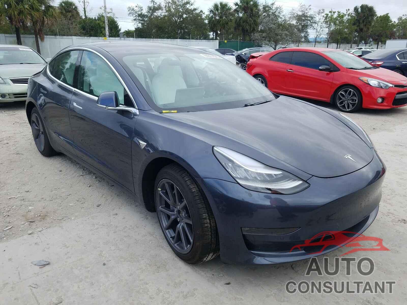 TESLA MODEL 3 2020 - 5YJ3E1EBXLF667985