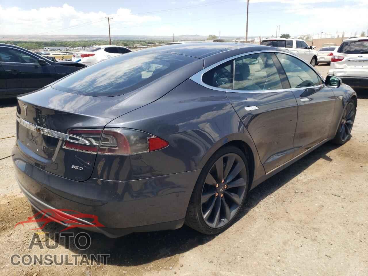 TESLA MODEL S 2016 - 5YJSA1E27GF128155