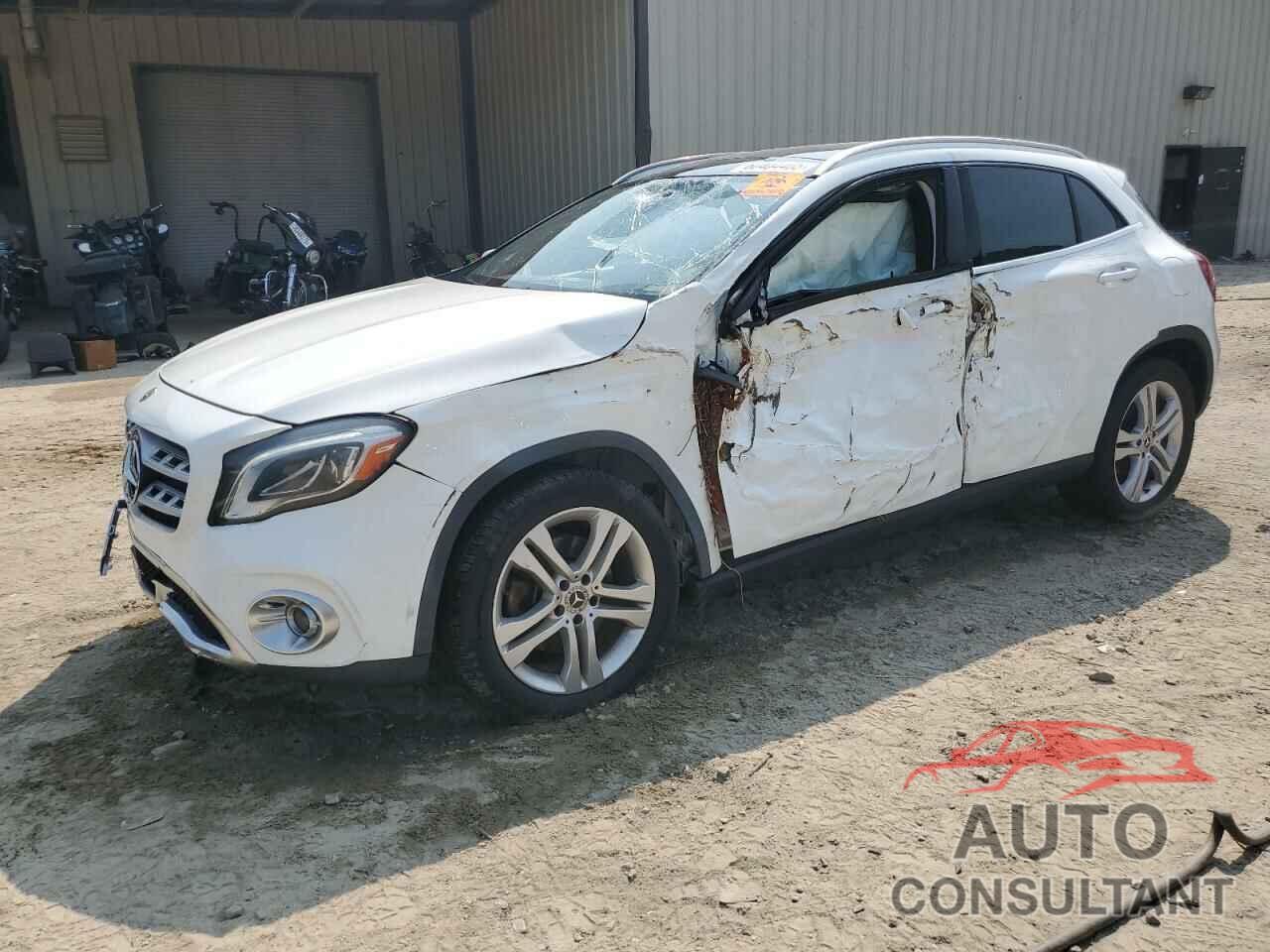 MERCEDES-BENZ GLA-CLASS 2019 - WDCTG4GB3KJ544667