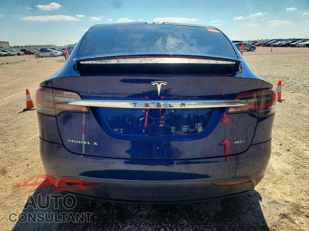 TESLA MODEL X 2016 - 5YJXCBE20GF003441