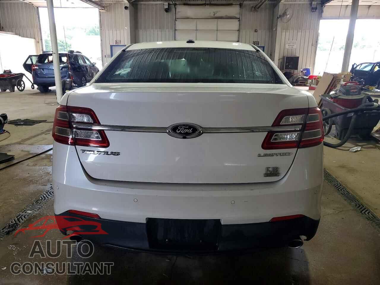 FORD TAURUS 2014 - 1FAHP2F89EG176556