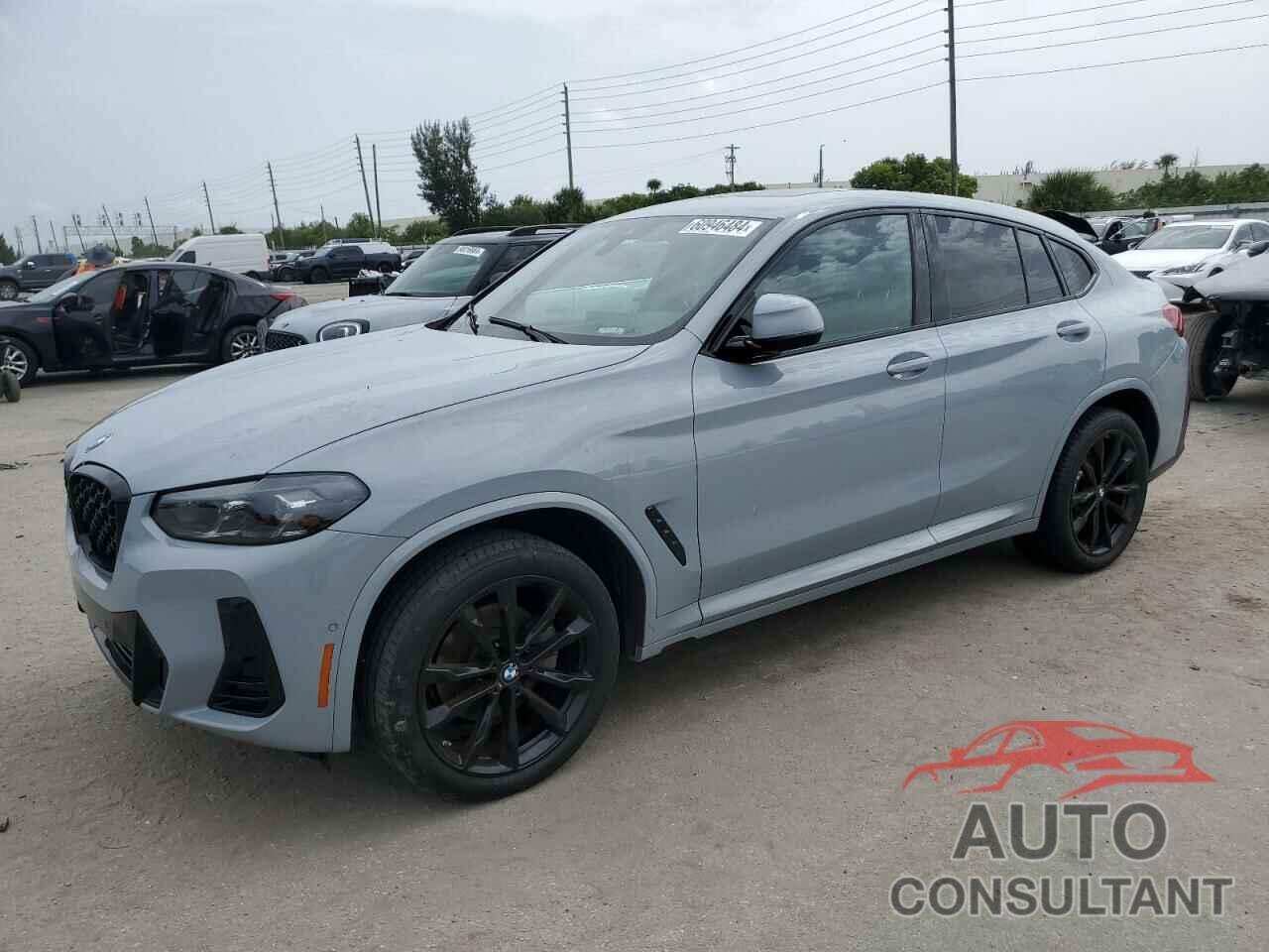 BMW X4 2023 - 5UX33DT04P9S09611