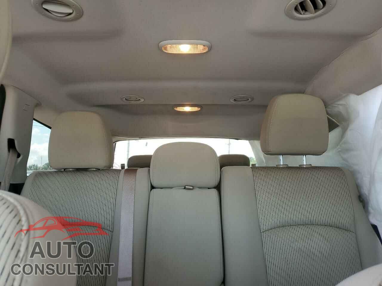DODGE JOURNEY 2013 - 3C4PDCAB0DT575910