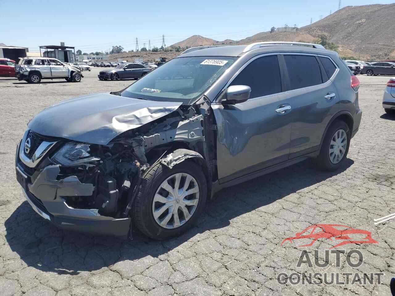NISSAN ROGUE 2017 - JN8AT2MT2HW148742