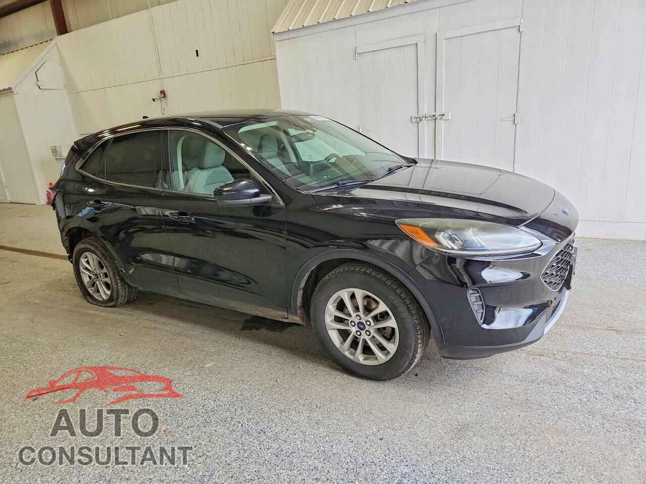 FORD ESCAPE 2020 - 1FMCU9G60LUA27384