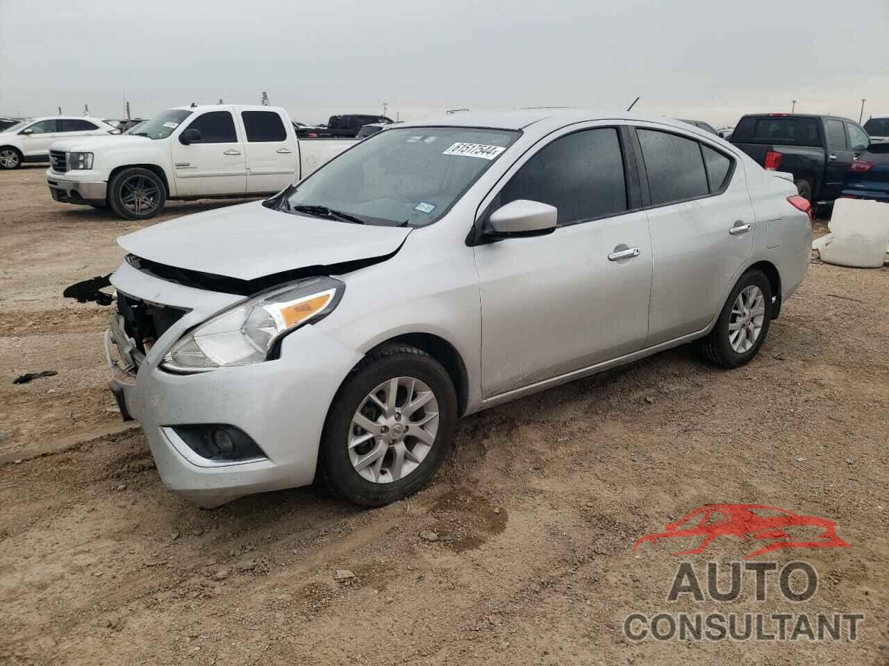 NISSAN VERSA 2018 - 3N1CN7AP8JL877877