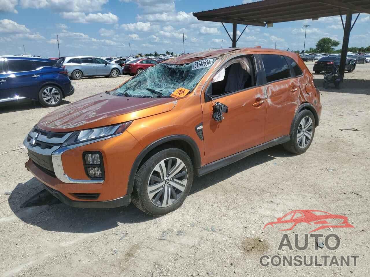MITSUBISHI OUTLANDER 2023 - JA4ARUAU9PU017055