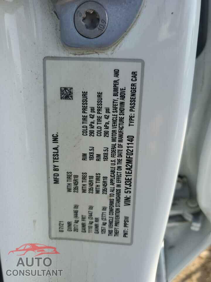 TESLA MODEL 3 2021 - 5YJ3E1EA2MF021140