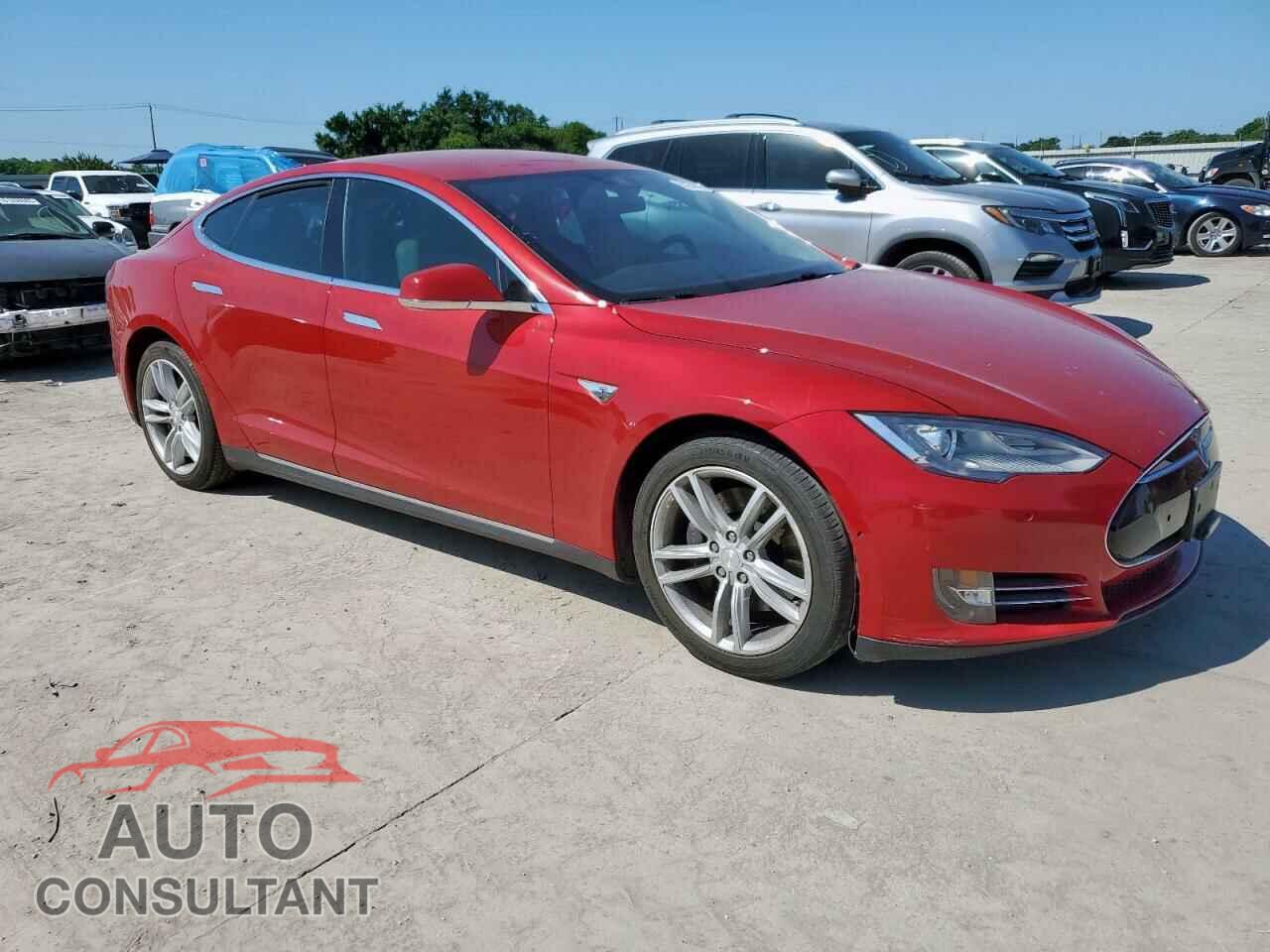 TESLA MODEL S 2015 - 5YJSA1E25FF103267