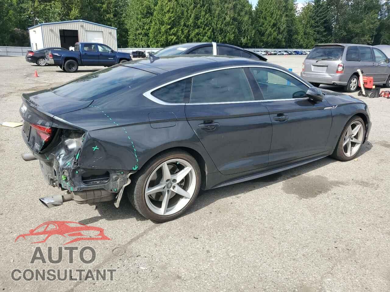 AUDI A5 2018 - WAUDNCF5XJA008218