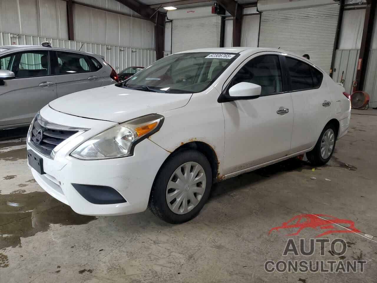 NISSAN VERSA 2015 - 3N1CN7AP8FL811384