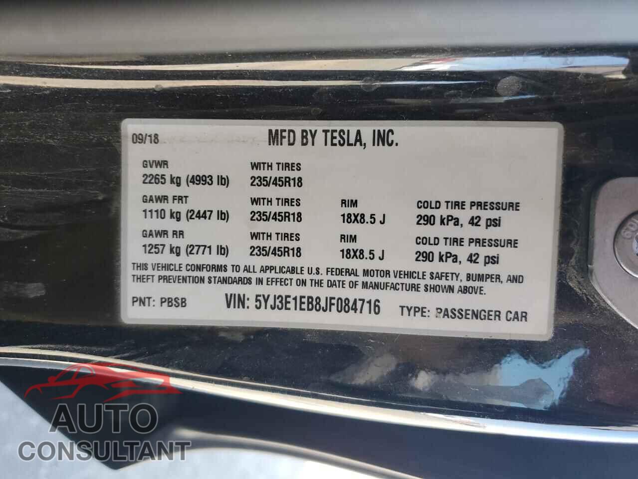 TESLA MODEL 3 2018 - 5YJ3E1EB8JF084716