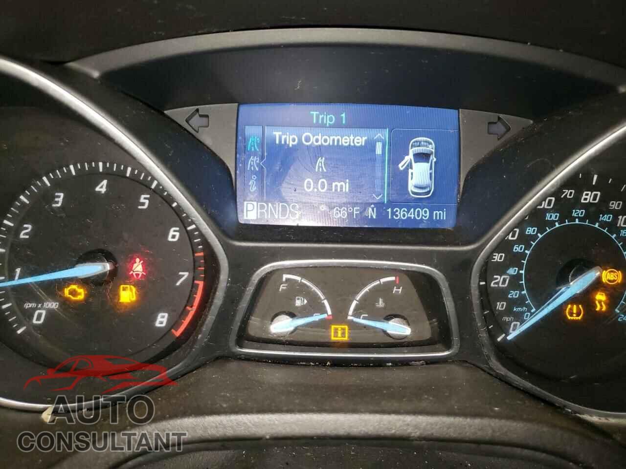 FORD FOCUS 2012 - 1FAHP3M23CL373652