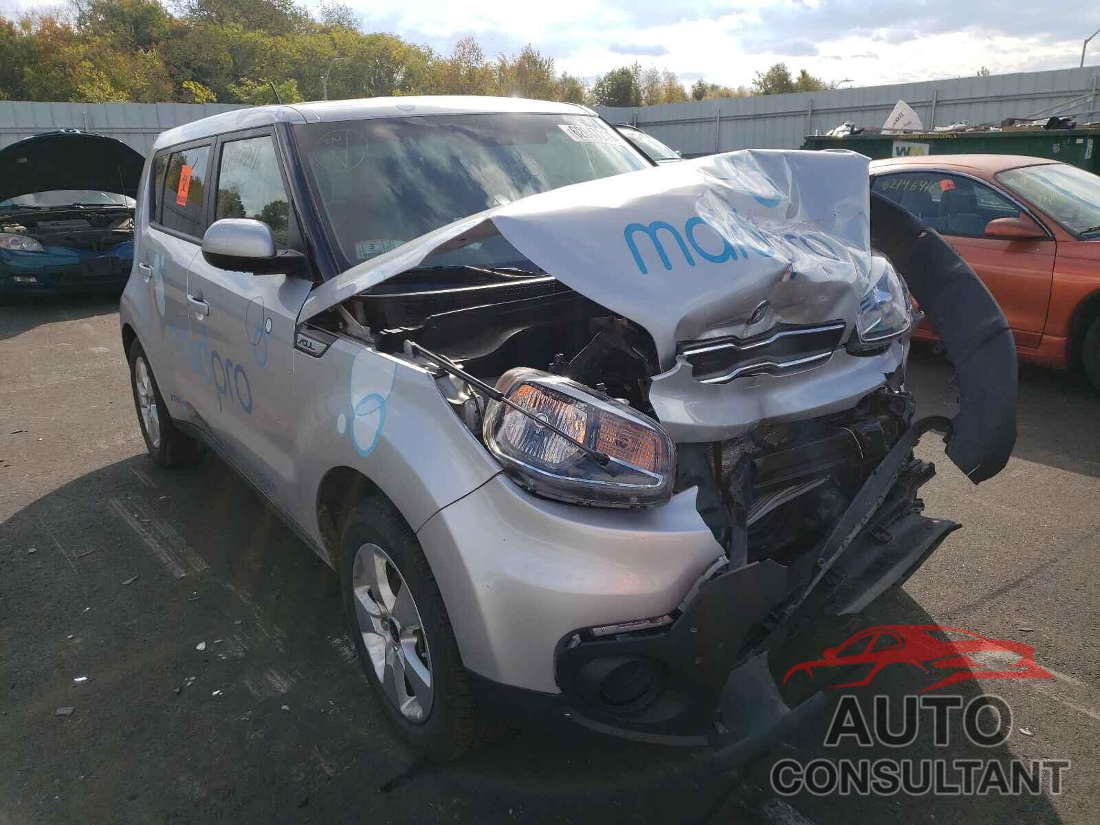 KIA SOUL 2019 - KNDJN2A2XK7020185