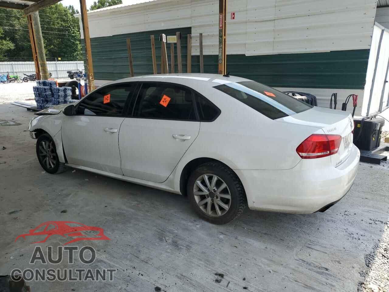 VOLKSWAGEN PASSAT 2012 - 1VWAP7A30CC037230