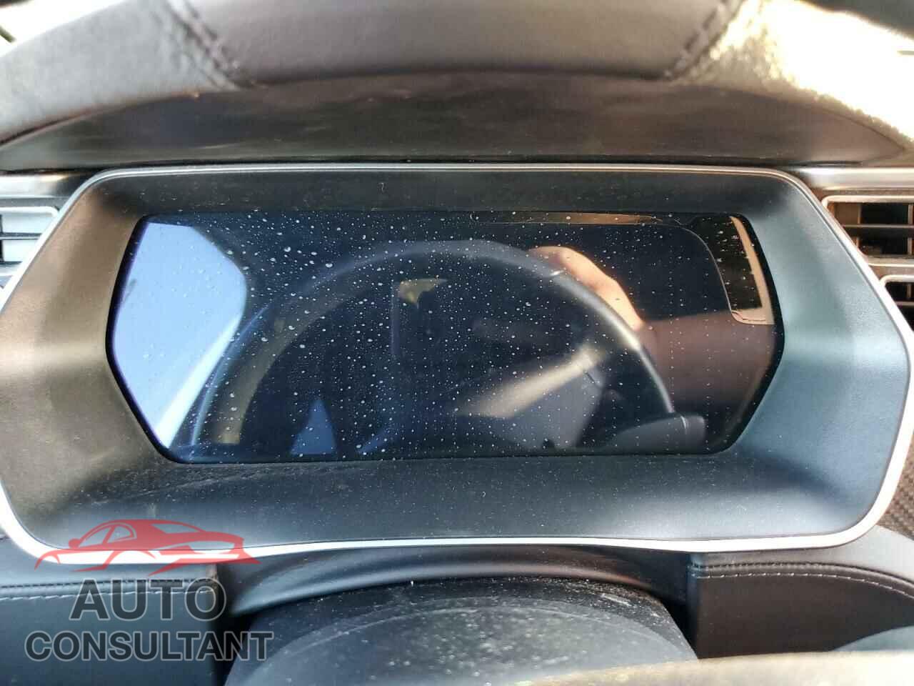TESLA MODEL X 2017 - 5YJXCBE25HF034606