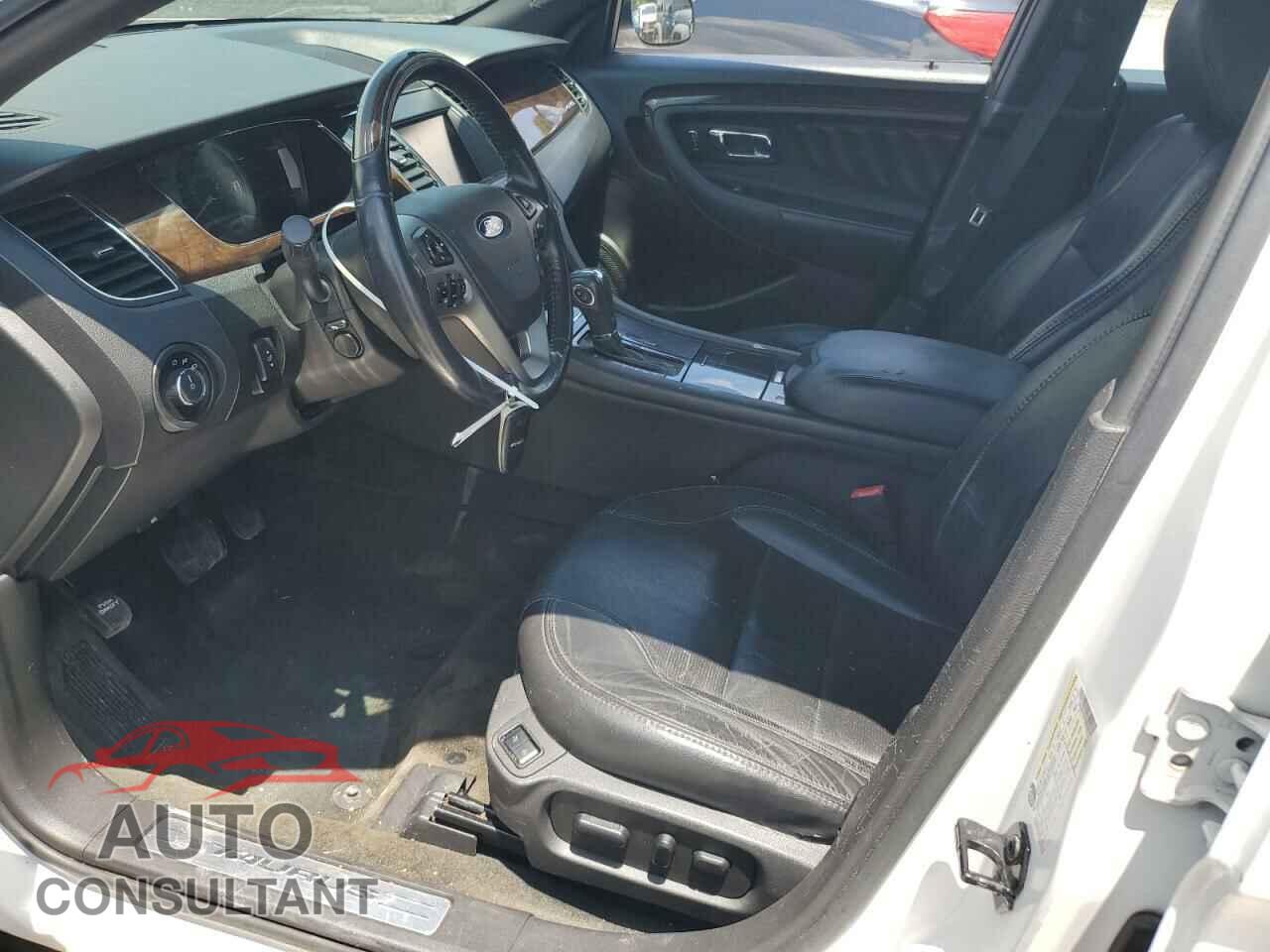 FORD TAURUS 2013 - 1FAHP2F81DG202727