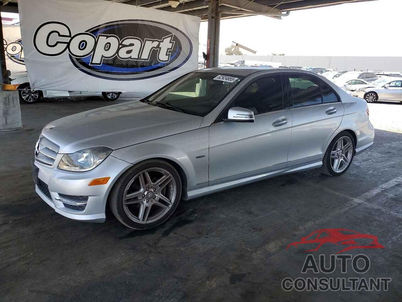 MERCEDES-BENZ C-CLASS 2012 - WDDGF4HB6CA607924