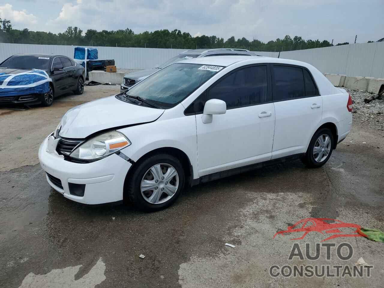 NISSAN VERSA 2011 - 3N1BC1AP6BL449094